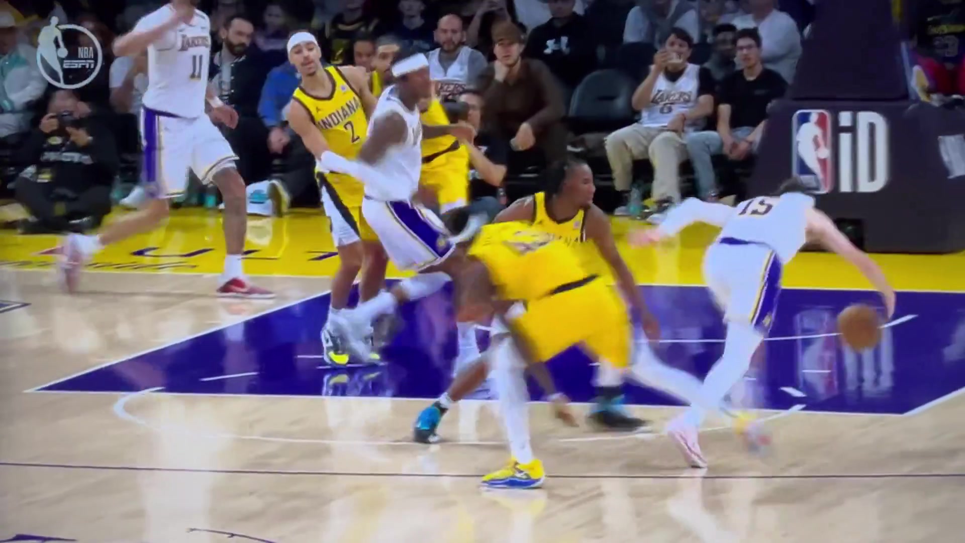 湖人有三个东契奇,这怎么打?